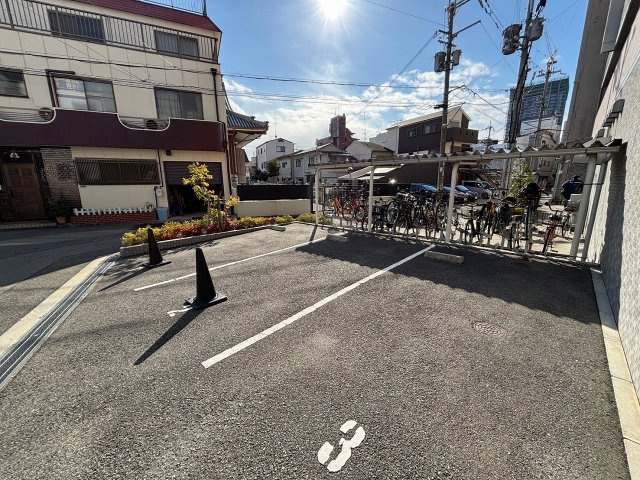 プリマヴェーラの駐車場