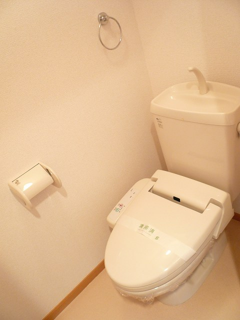 ブライトブルーＴ・Ｋ　Ｂのトイレ|トイレ