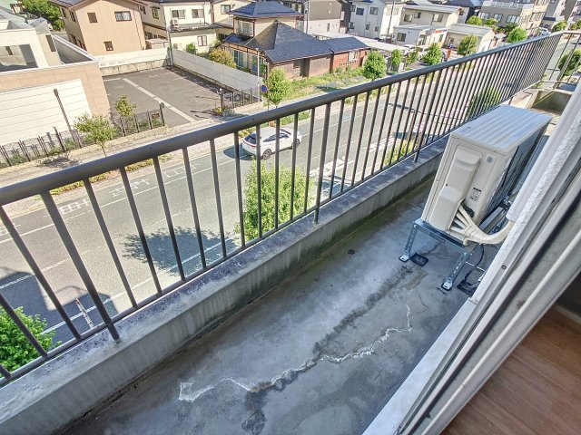 千歳山マンションのバルコニー