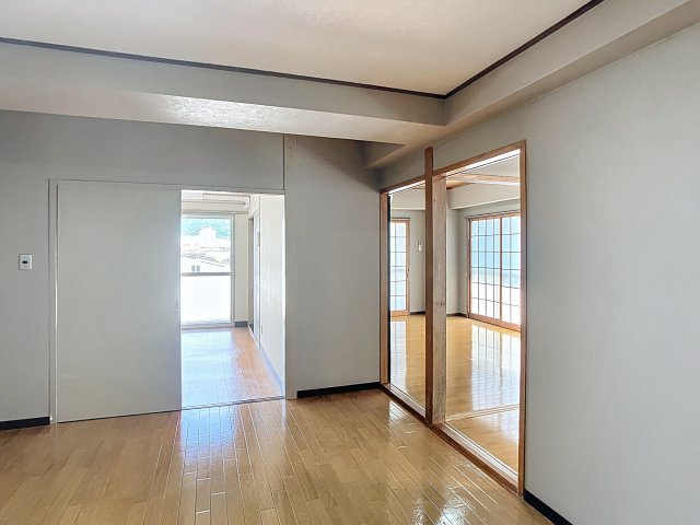 千歳山マンションの内装