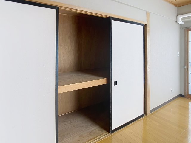 千歳山マンションの収納