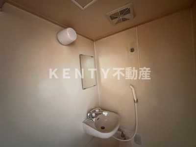 【洗面所】 | サンビレイ３１ | 明るい洗面所です