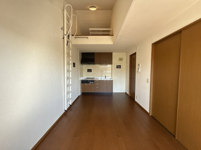 オーベルジュの居間・リビング