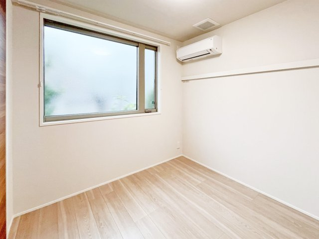 アルビオン　コートの洋室|エアコン・照明は全室完備♪