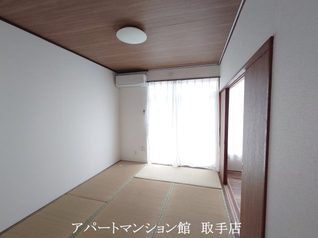 フォーシーズン藤代の居間・リビング