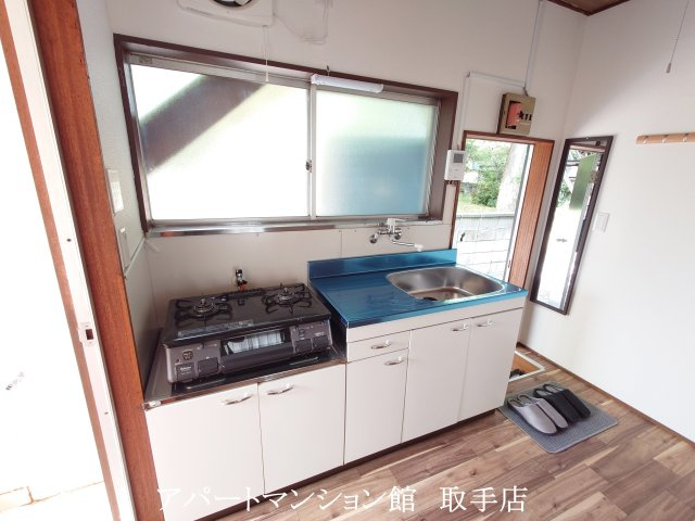 フォーシーズン藤代のキッチン