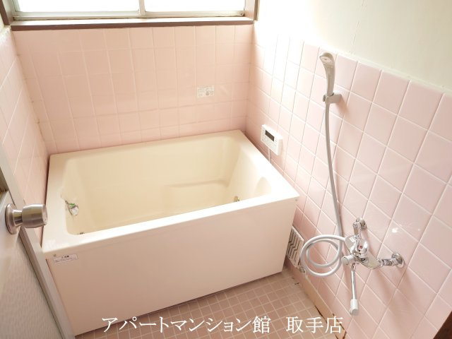 フォーシーズン藤代の浴室