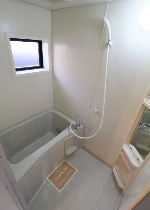 コージーコートの浴室