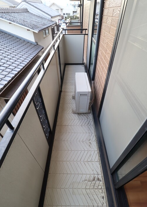 コージーコートのバルコニー