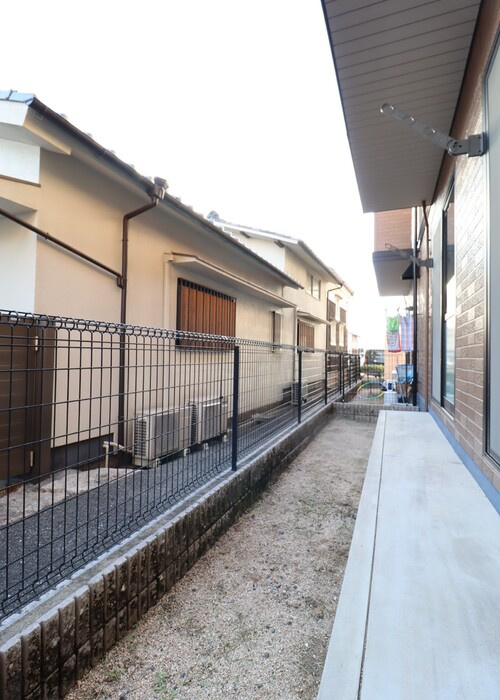 コージーコートの庭