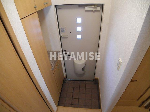 エスポアメゾンBの玄関|※室内画像は類似物件のもの