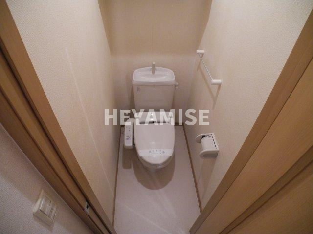 エスポアメゾンBのトイレ|※室内画像は類似物件のもの