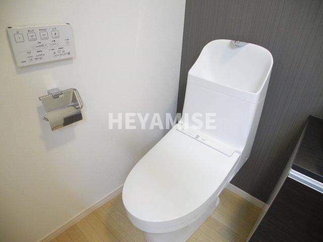 エステートサトウ14のトイレ|※室内画像は類似物件のもの