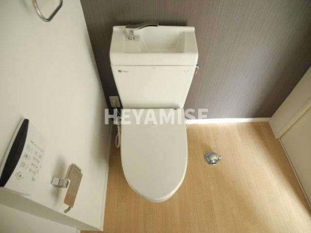 エステートサトウ12のトイレ|※室内画像は別号室のもの