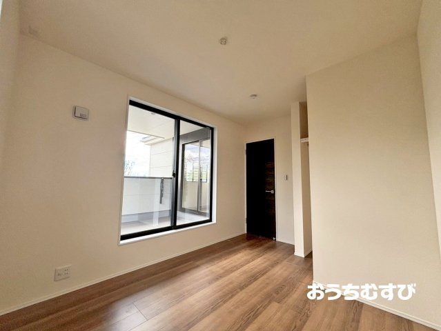 春日井市桃山町定野(全3棟)の洋室