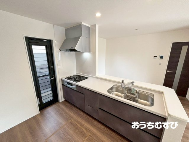 春日井市桃山町定野(全3棟)のキッチン