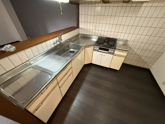 グレインヂ泉丘のキッチン