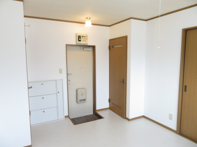 【居間・リビング】 | ガーデンフラット