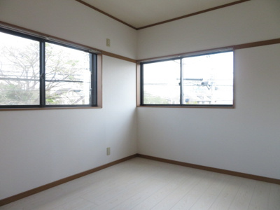 【洋室】 | ガーデンフラット | 北洋室