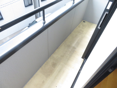 【バルコニー】 | ガーデンフラット