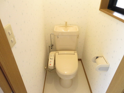 【トイレ】 | ガーデンフラット | 温水洗浄便座