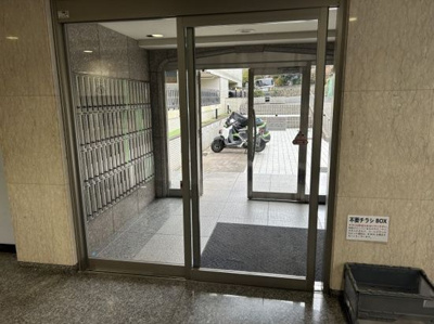 【エントランス】 | 共立リライアンス八王子2(キョウリツリライアンスハチオウジツー)