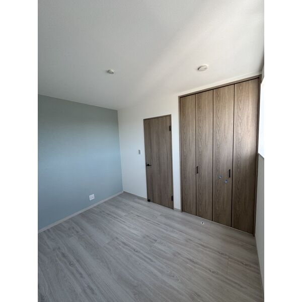 池島町戸建の居間・リビング