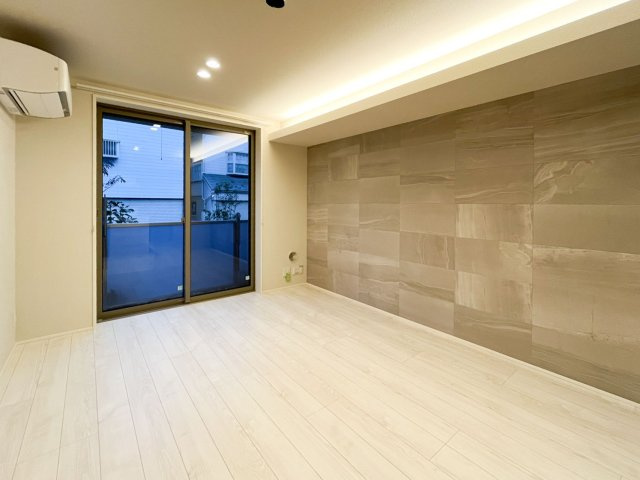 アルビオン　コートの居間・リビング|IｏＴ対応で外出先から家電製品を操作可能♪