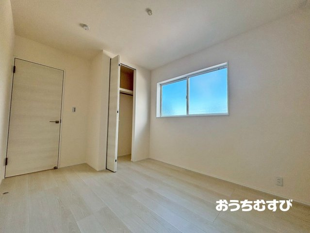 春日井市桃山町定野(全3棟)の洋室