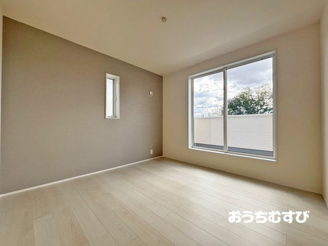 春日井市桃山町定野(全3棟)の洋室