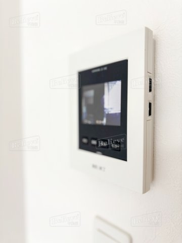 ラルヴェールⅢのセキュリティ|TVインターホン付きで安心です★