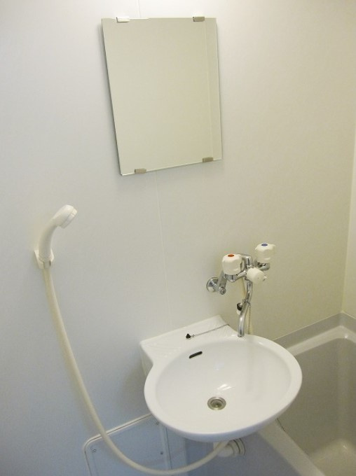 アンプルール　フェール　レーベンの洗面所