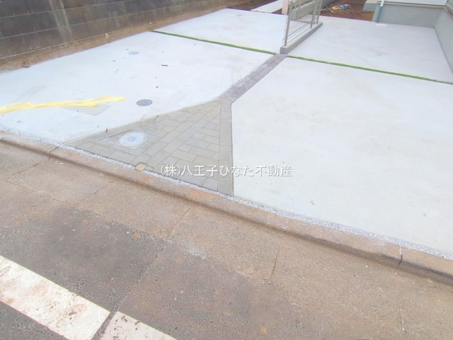 祝：成約済み　八王子市　狭間町　新築戸建て　の駐車場|～仲介手数料無料☆八王子ひなた不動産～八王子市狭間町　新築戸建て