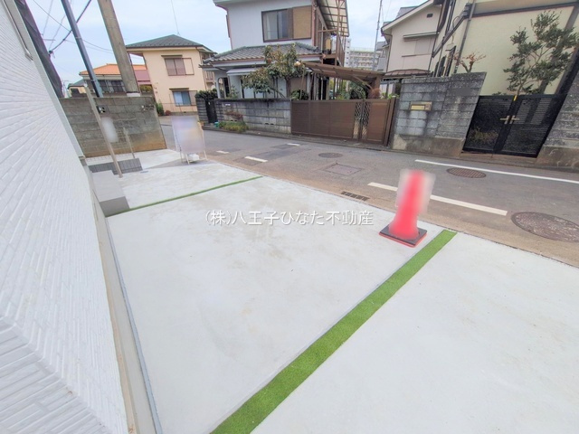 祝：成約済み　八王子市　狭間町　新築戸建て　の駐車場|～仲介手数料無料☆八王子ひなた不動産～八王子市狭間町　新築戸建て