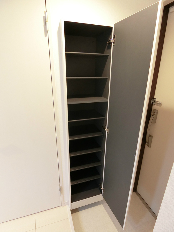 リブリ・スカイブルー ムーンの収納