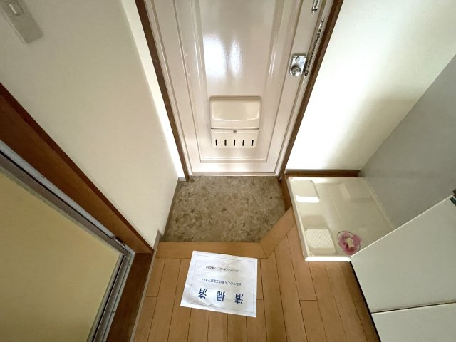 ハイムエスポワールの玄関