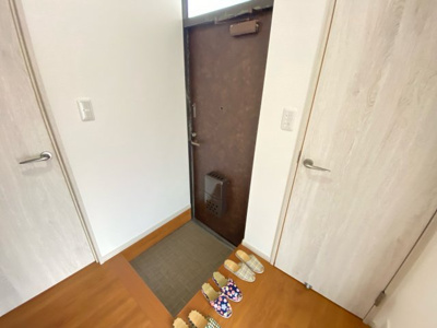 【玄関】 | ジョイ綾園 | 落ち着いた玄関です