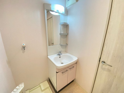 【独立洗面台】 | ジョイ綾園 | 使いやすい独立洗面台です