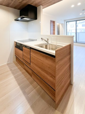 アルビオン　コートのキッチン|ビルトイン食洗機付きで、家事の手間も軽減♪