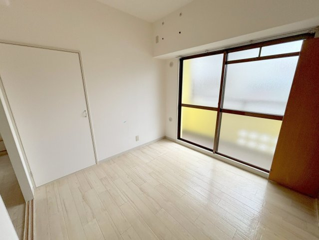 ベルフラワー山下の寝室