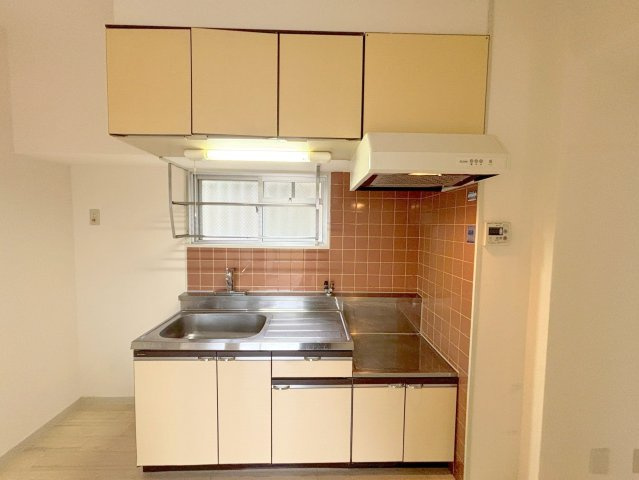 ベルフラワー山下のキッチン