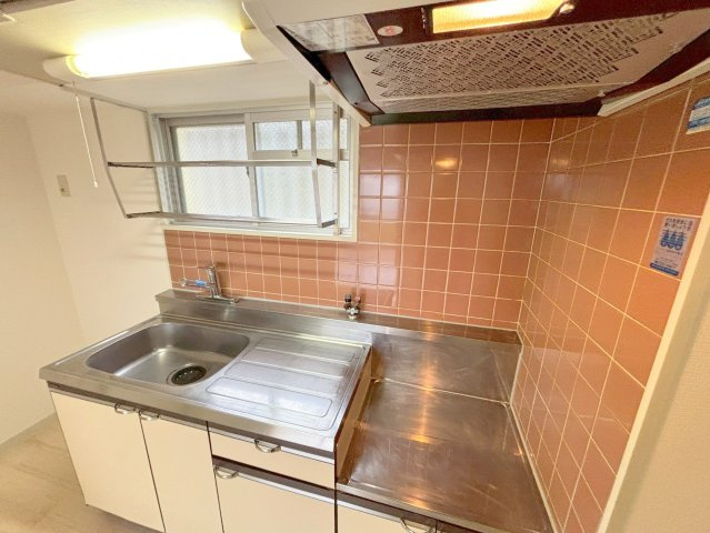 ベルフラワー山下のキッチン