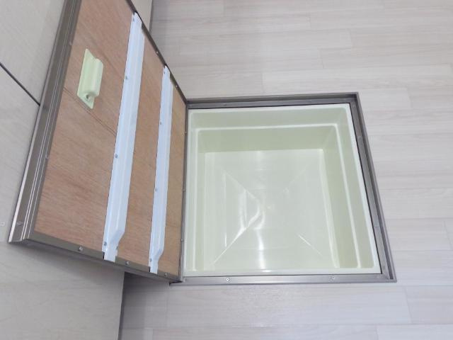 グレイスコートの収納|床下収納