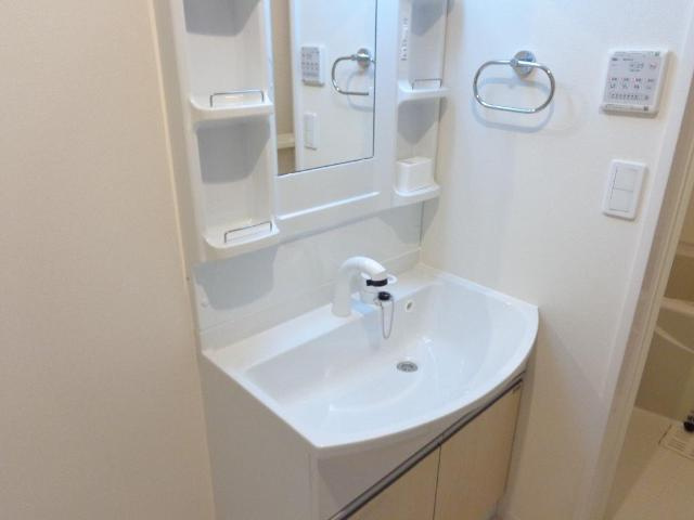 グレイスコートの独立洗面台|洗髪洗面化粧台