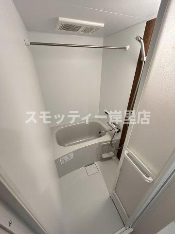 ハーモニーテラス遠里小野Ⅲの浴室