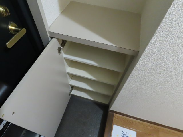 サンユタカマンションの収納