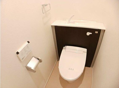  | ベラ・ルーチェ東山