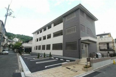  | ベラ・ルーチェ東山