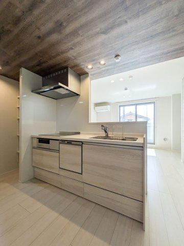 アルビオン　コートのキッチン|ビルトイン食洗機付きで、家事の手間も軽減♪