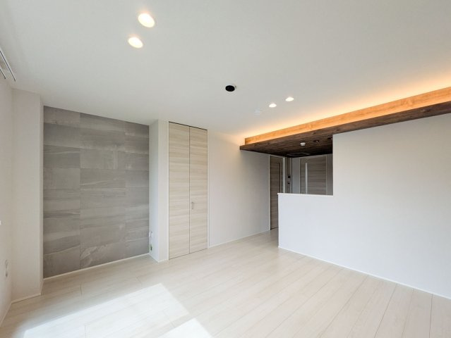 アルビオン　コートの居間・リビング|ＩＯＴ対応で外出先から家電製品を操作可能♪